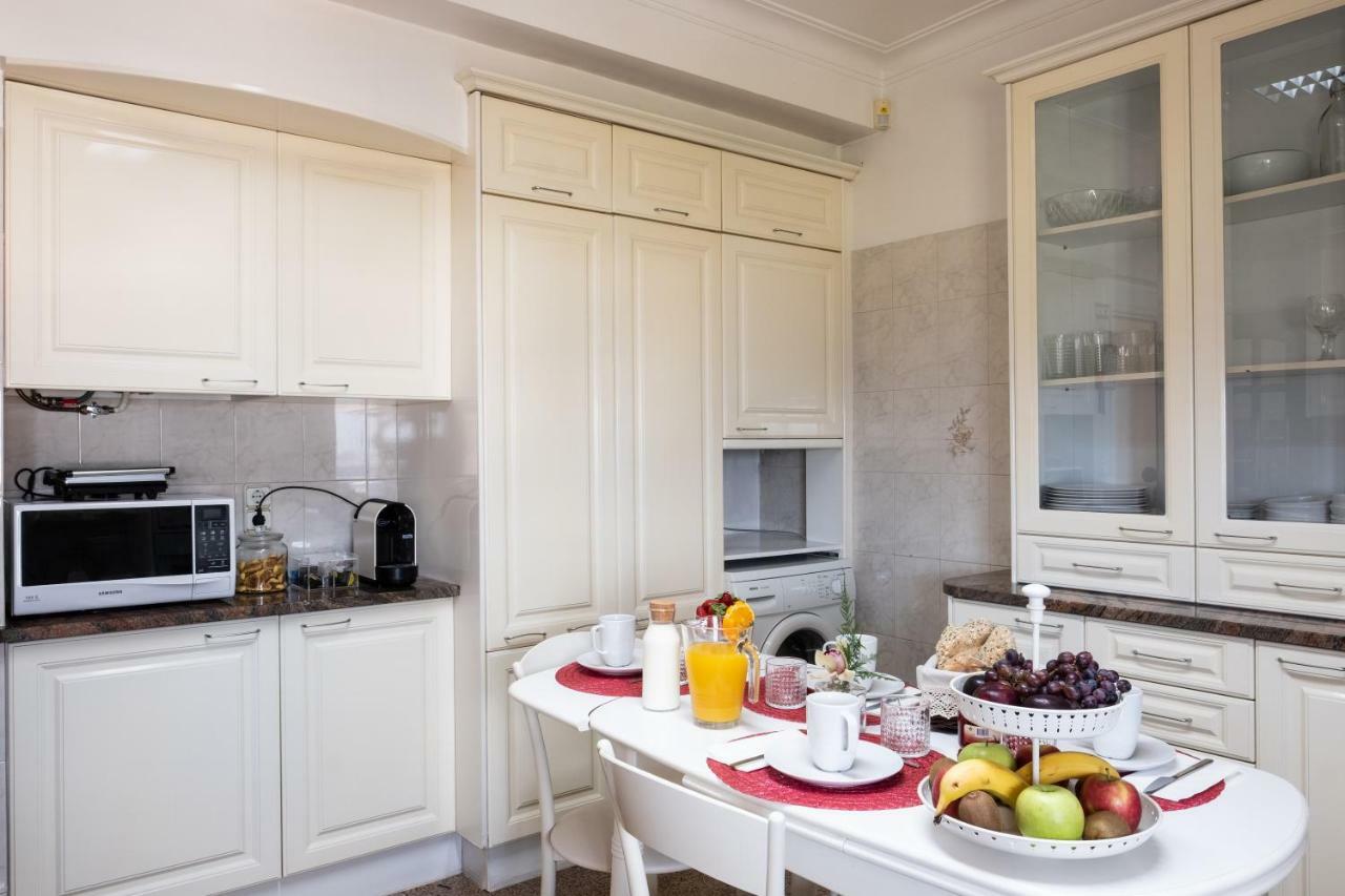 Window To The Sea Apartment Oeiras Exterior photo
