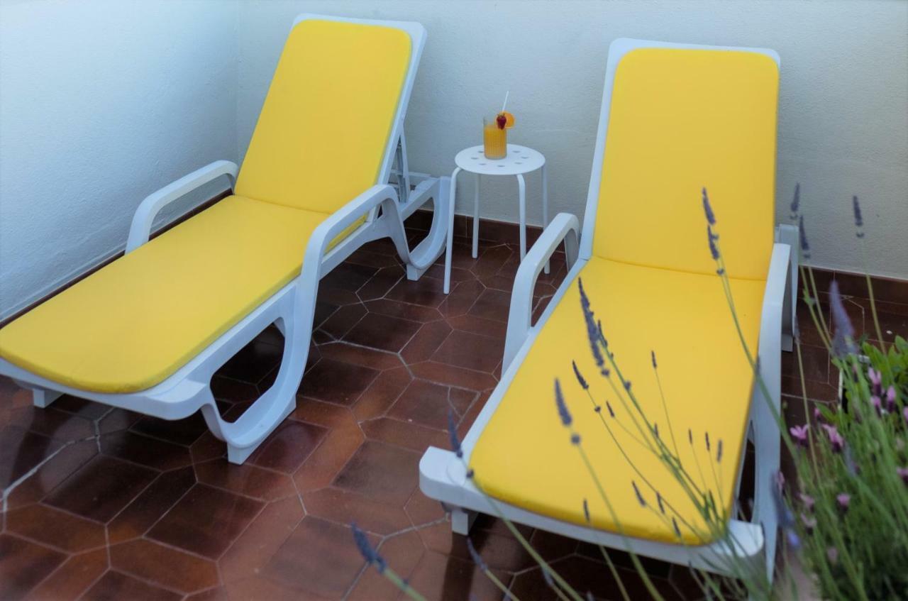 Window To The Sea Apartment Oeiras Exterior photo